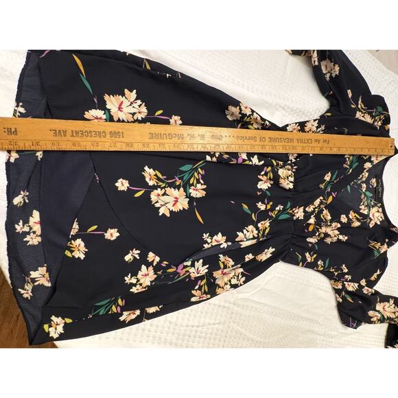 Akira Chicago Black Label Sz S Faux Wrap Floral Mini Dress Wedding Office Prep - Picture 9 of 11